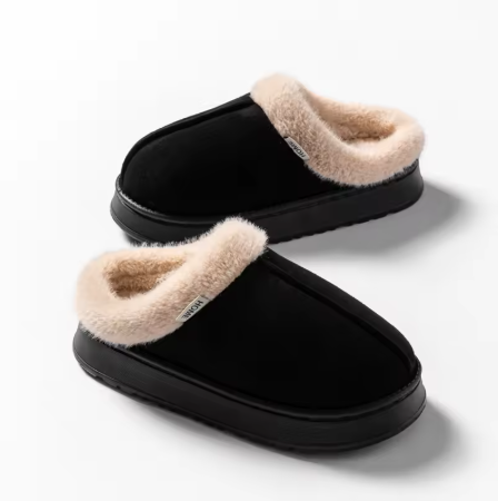 Fluffy warm slippers black